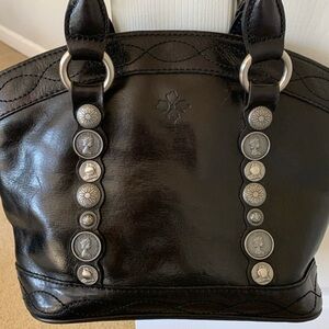 Patricia Nash Black Like New Leather Renaissance Coin
"Zorita" Bag Purse